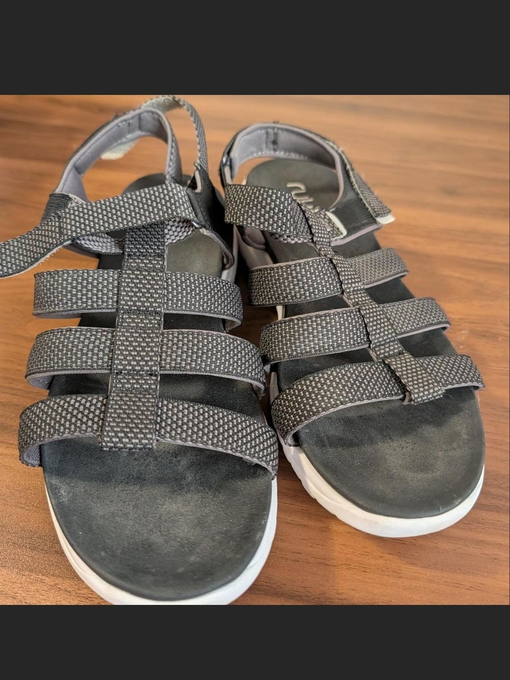 Women's Gray Strappy Comfort Sandals